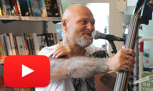 Minikoncert i boghandlen