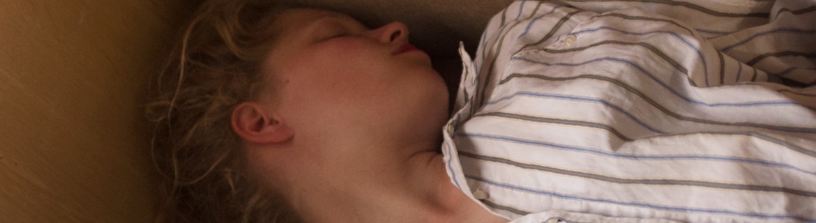 Med barnet på armen og savnet i brystet