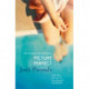 Picture Perfect: A totally gripping and emotional book club novel from the bestselling author of My Sister's Keeper