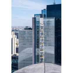 Living High: Trinity Tower, Paris La Defense