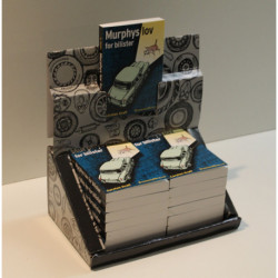 Murphys lov for bilister / Display med 16 bøger: Langt lys: En metode til at fastfryse et dyr inden man rammer det.