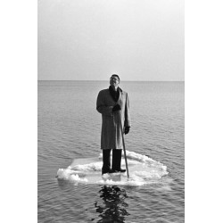 Steve Schapiro and Theophilus Donoghue: seventy thirty