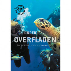 UNDER OVERFLADEN: Med drengene fra sejlbåden Havana