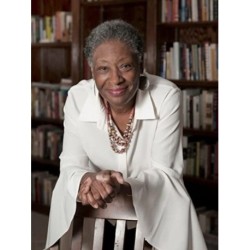 The New Black Woman: Loves Herself, Has Boundaries, and Heals Every Day (Empowering Book for Women)