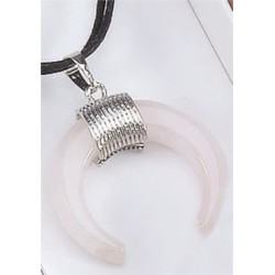 Amulet Pendant - Rose Quartz