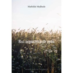 BAG DOBBELTLÅSTE DØRE