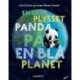 En lille plysset panda på en blå planet
