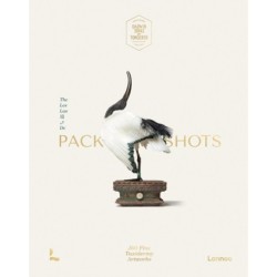 Packshots: Darwin, Sinke & van Tongeren- 300 Fine Taxidermy Artworks