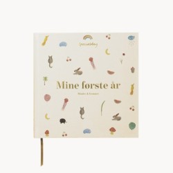 Mine Første År: minder & gemmer