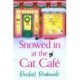 Snowed In at the Cat Cafe: A purr-fectly cosy romance to warm your heart!