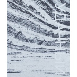 LUCKY / Udachny: Hanne Van Assche