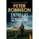 Entre las sombras