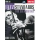 Berklee Jazz Standards for Solo Guitar: Berklee Jazz Standards For Solo Guitar (Book/Online Audio)