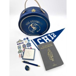 Wicked: Shiz University Deluxe Gift Set