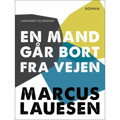 En mand går bort fra vejen