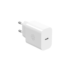 ËSSENTIALS 40W USB-C Power Adapter