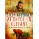 At skyde en elefant: Jagthistorier fra Arktis til Afrika