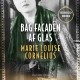 Bag facaden af glas
