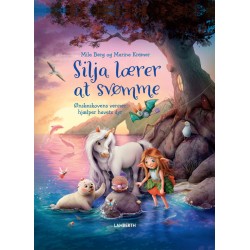 Silja lærer at svømme