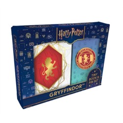 Harry Potter: Gryffindor Tiny Book and Pin Set